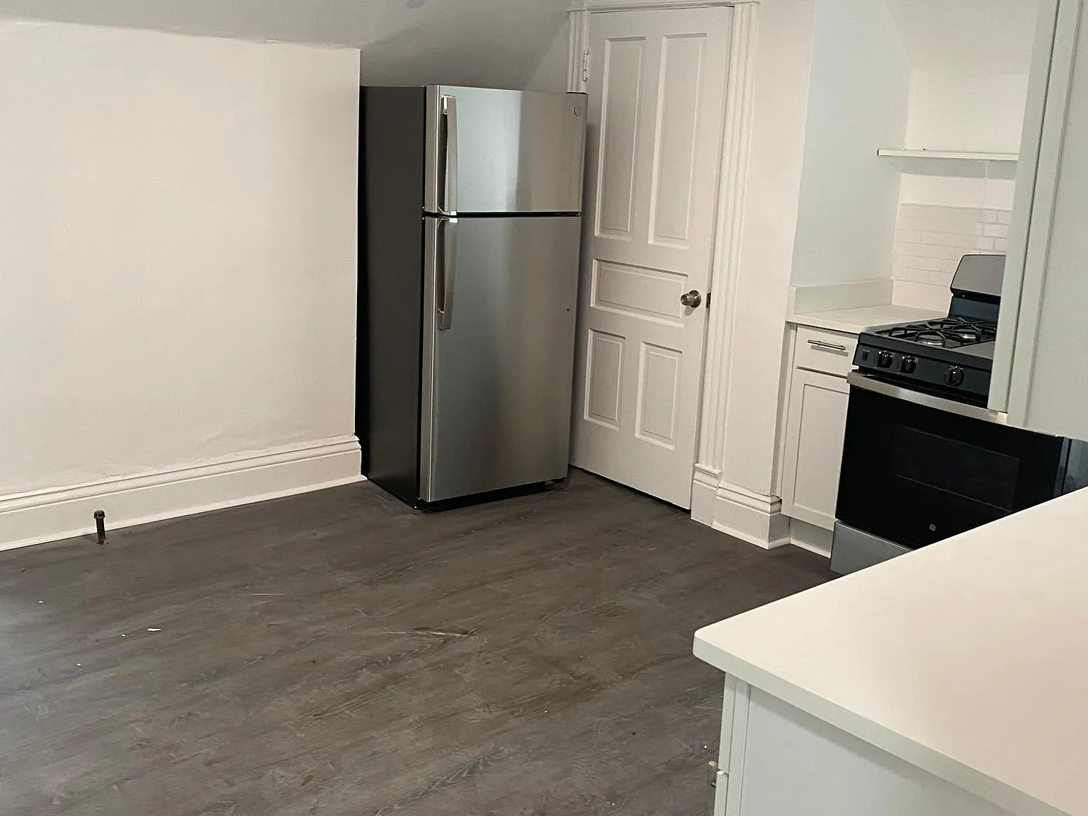 2 bed, 850 sqft, $1,625 — Photo 3
