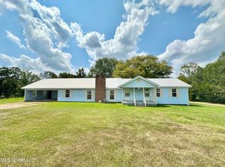 129 J B Womack Rd, Mendenhall, MS 39114