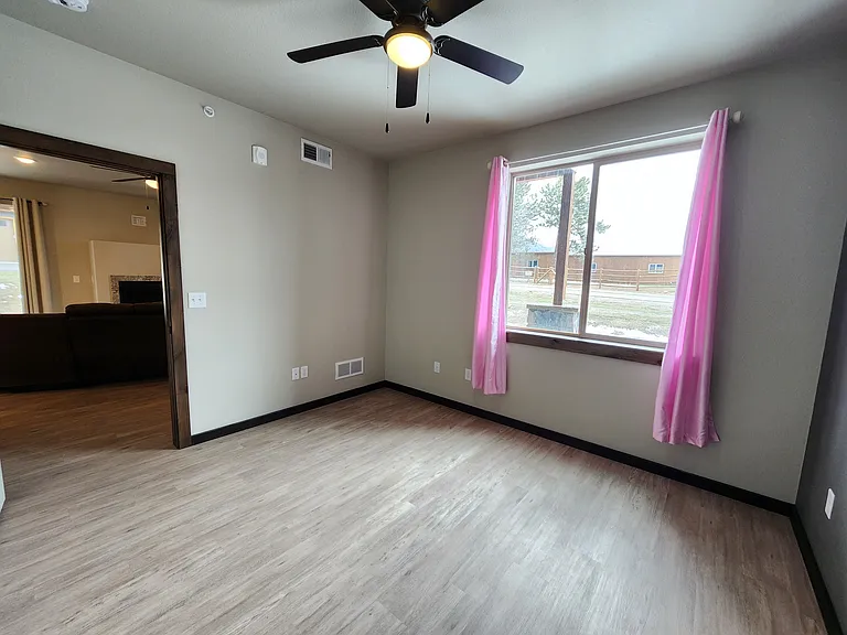 1734 Wildfire Rd #101 — Photo 18