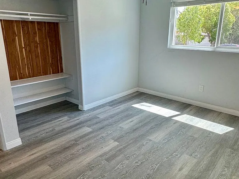 5041 Tierra Baja Way — Photo 15