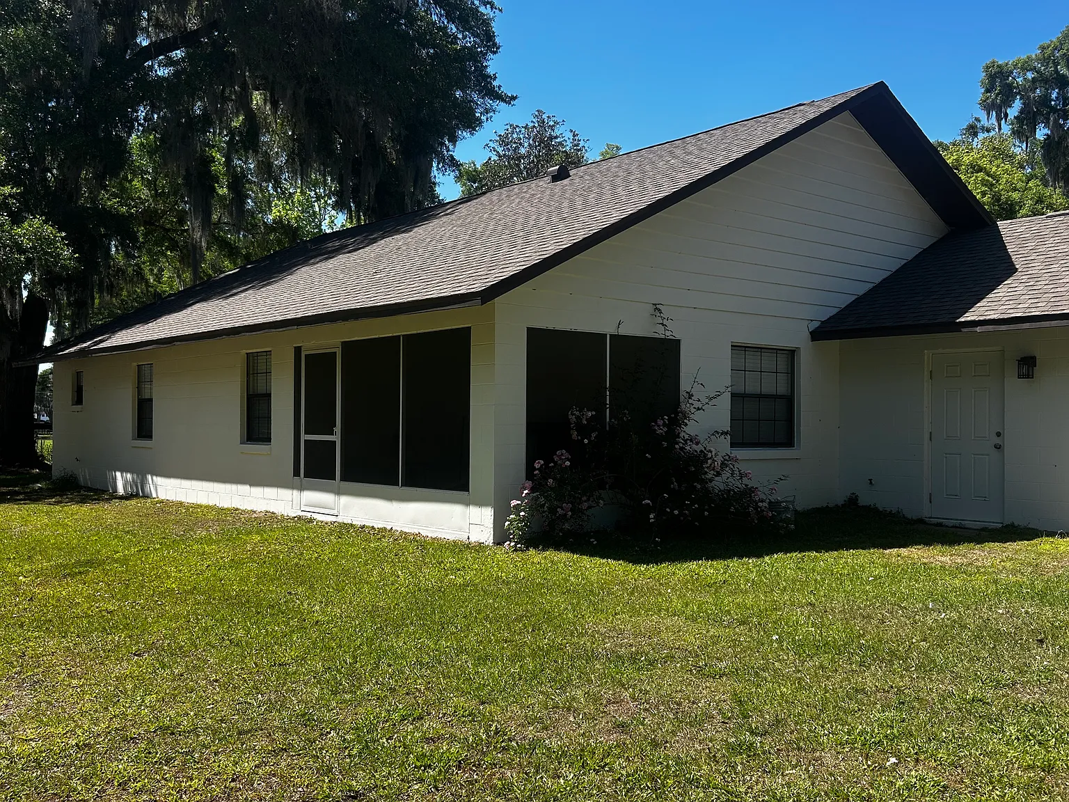 3 bed, 1539 sqft, $2,200 — Photo 4