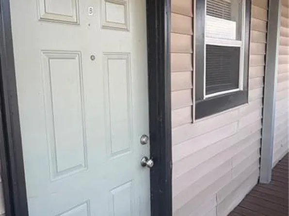 4543 Urquhart St APT B, New Orleans, LA 70117