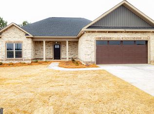 116 Fox Glove Ct, Warner Robins, GA