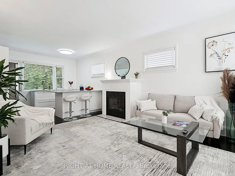 105 Glenridge Ave — Photo 4