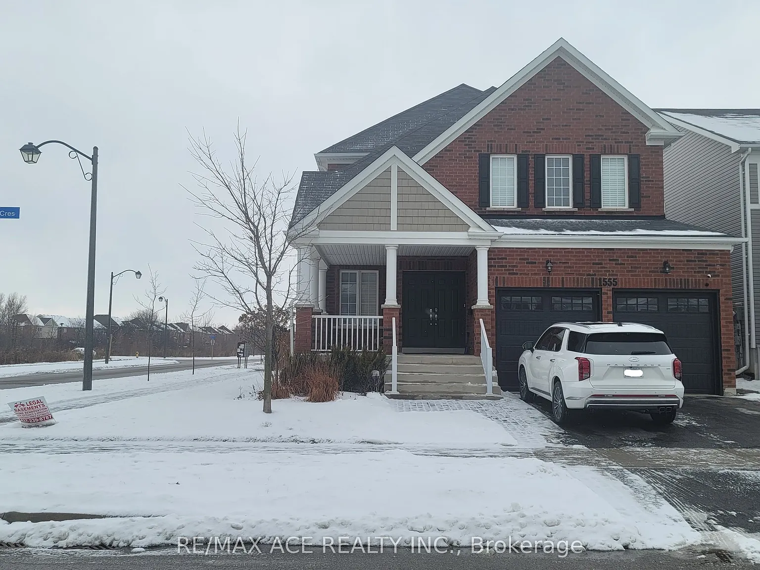 3 bed, $2,095 — Photo 1