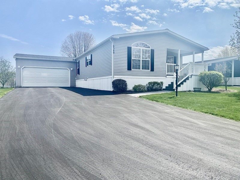 1st image of 6349 Roberts Dr
