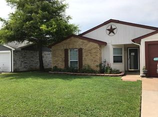 4136 Spindletree Ln, Fort Worth, TX 76137