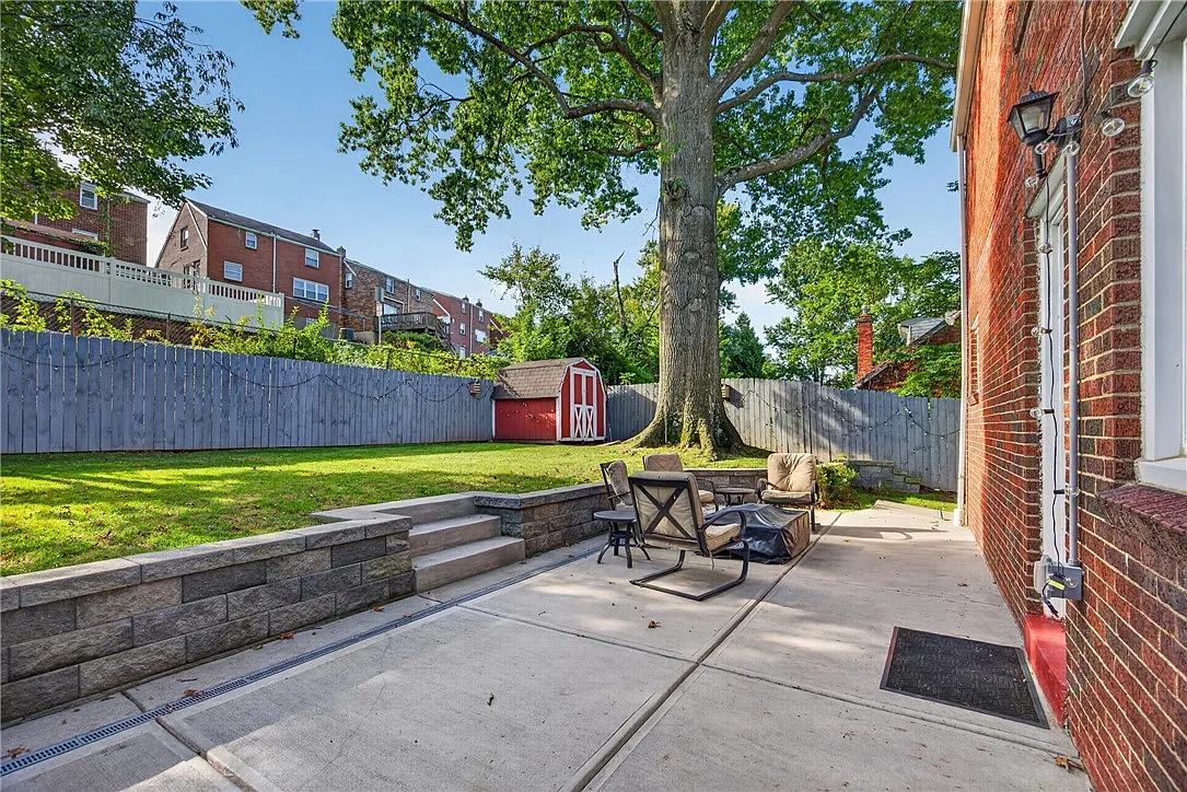 3 bed, 2.5 bath, 1752 sqft, $2,950 — Photo 4