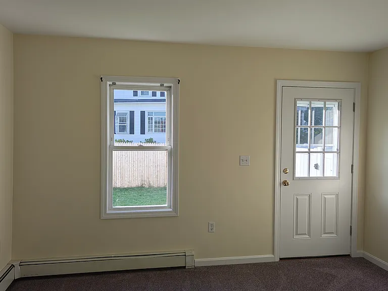 121 Vernon St #A — Photo 12