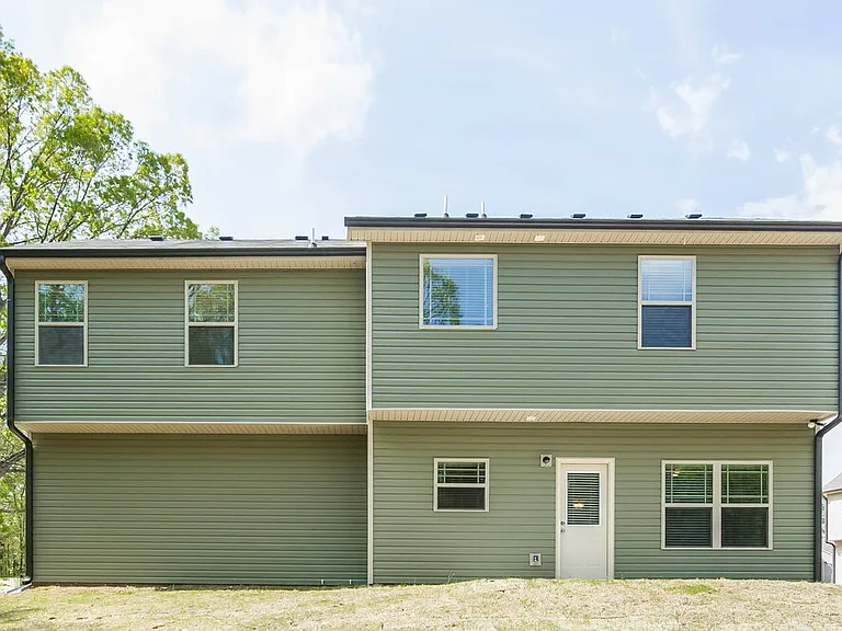593 Joneus Dr — Photo 17