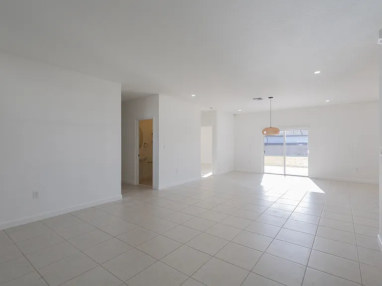 29071 SW 171st Ave — Photo 11