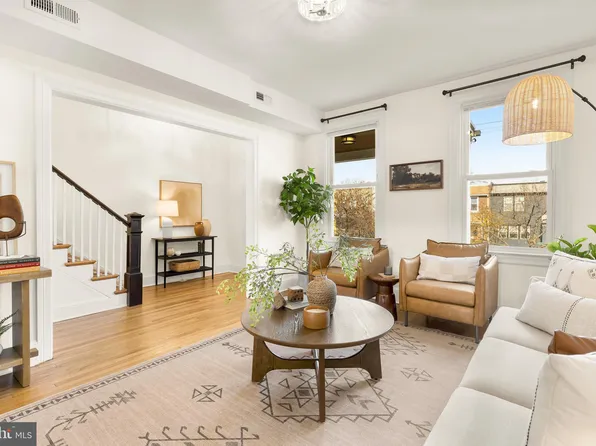 1839 A St SE, Washington, DC 20003