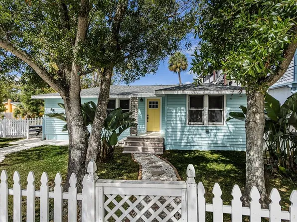 932 Highland Ave, Dunedin, FL 34698