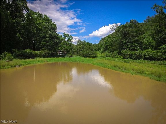 4th image of 20 County Rd
