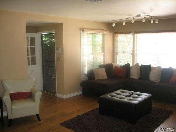 3rd image of 7412 Etiwanda Ave