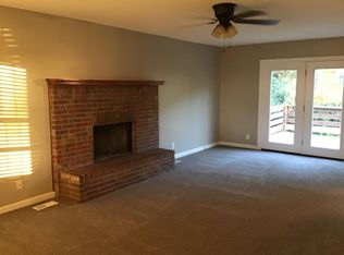 236 E Pine Mountain Rd, Clarksville, TN 37042