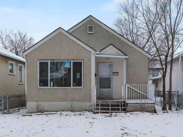 (undisclosed Address), Edmonton, AB T5B 3C9