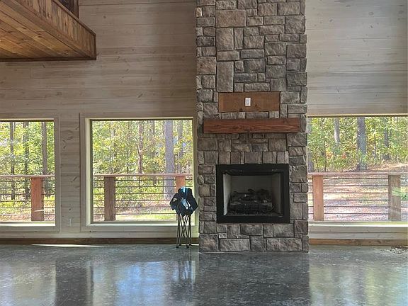 5th image of 192 Eagle Nest Ln