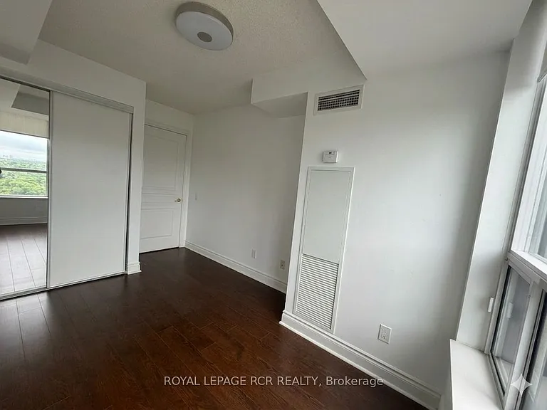 5 Northtown Way #1902 — Photo 12