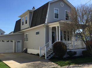 198 Phillips St, Hanover Township, PA 18706