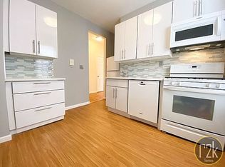 2572 43rd St APT 1F, Astoria, NY 11103