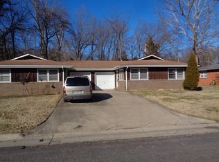1705 Oxford Dr #B, Columbia, MO 65203