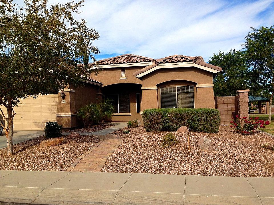 1st image of 44418 W Canyon Creek Dr