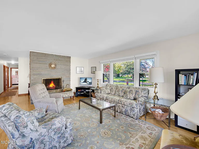 508 Crescent Pkwy — Photo 16