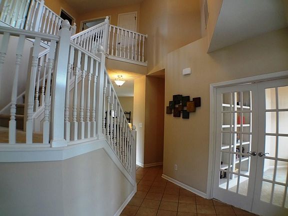 3rd image of 8715 N Autumnview Dr