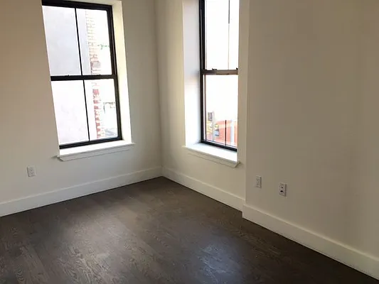 Rented by Arvik Group Real Estate | media 80