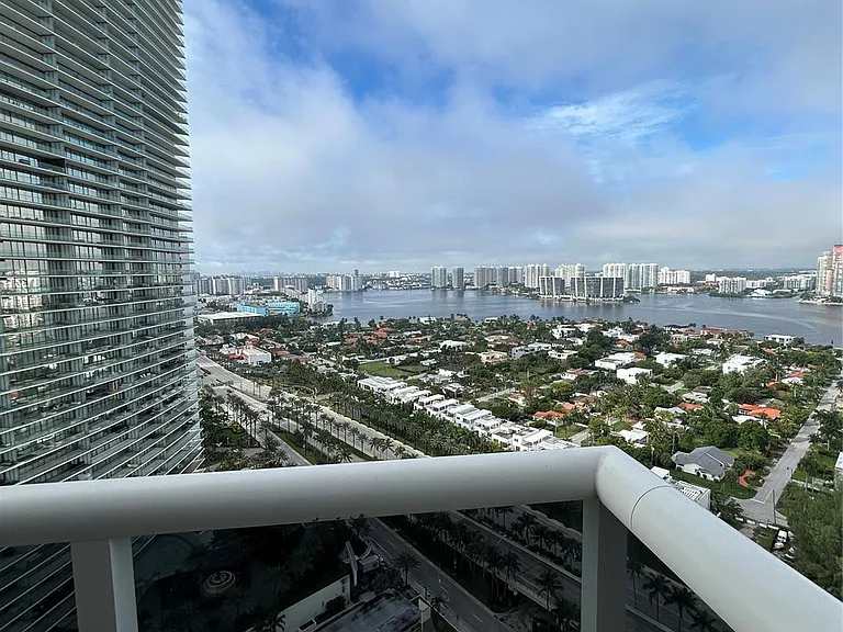 19111 Collins Ave #2807 — Photo 3