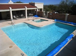951 W Rio Zuni, Green Valley, AZ 85614