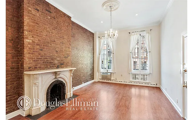 Rented by Douglas Elliman | media 7