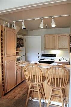 4th image of 110 Village Way #2043
