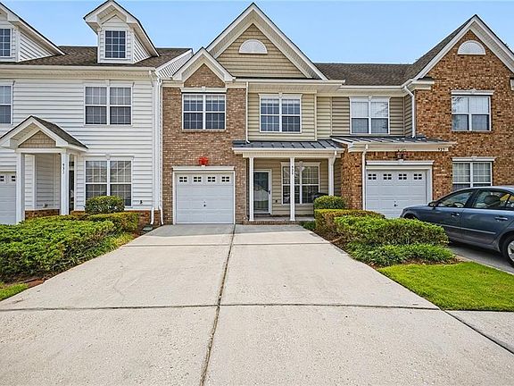 2nd image of 929 Canterwood Ct