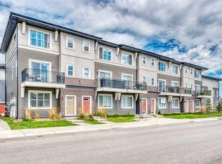 90 Cornerstone Mnr S, Calgary, AB T3N1G5