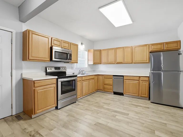 4507 S Harmon St #A — Photo 7