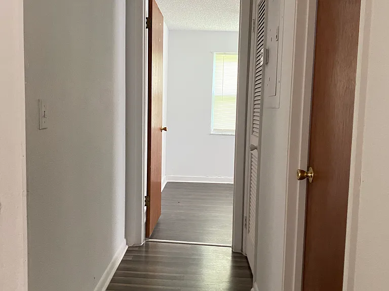 19947 SW 108th Pl — Photo 11