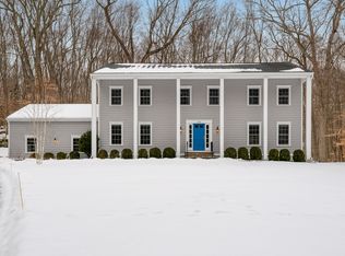 240 Thornwood Rd, Stamford, CT 06903