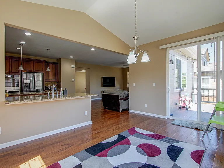 10698 Worthington Cir — Photo 13