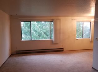 1422 NW 59th St APT 7, Seattle, WA 98107