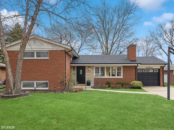 613 S William St, Mount Prospect, IL 60056