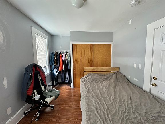 5th image of 570 Putnam Ave #2R