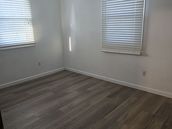 5th image of 16980 Ebel Rd