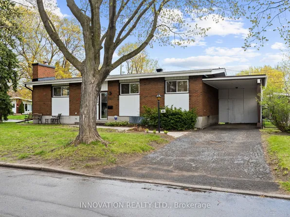 804 Adams Ave, Ottawa, ON K1G 2Y2