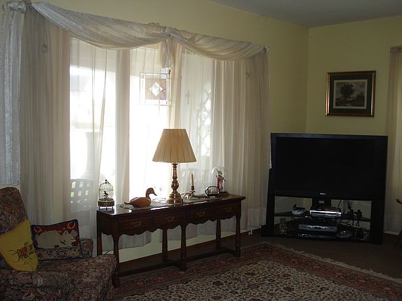 2nd image of 114 W Henni St