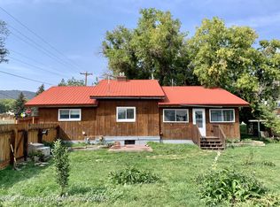 10 E Market St, Meeker, CO 81641