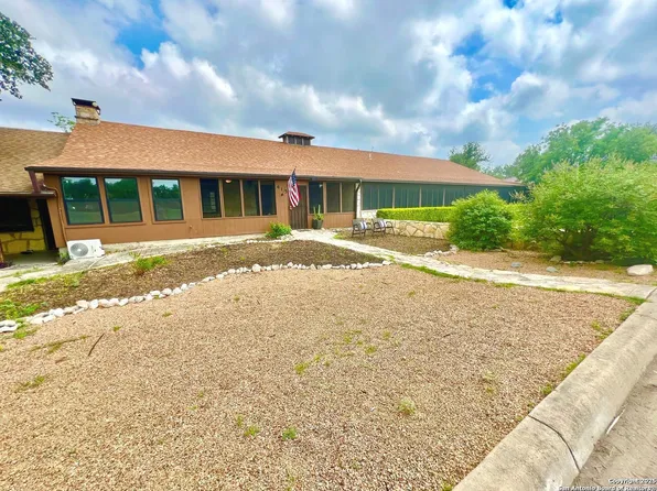 415 Fort Clark Rd #21, Brackettville, TX 78832