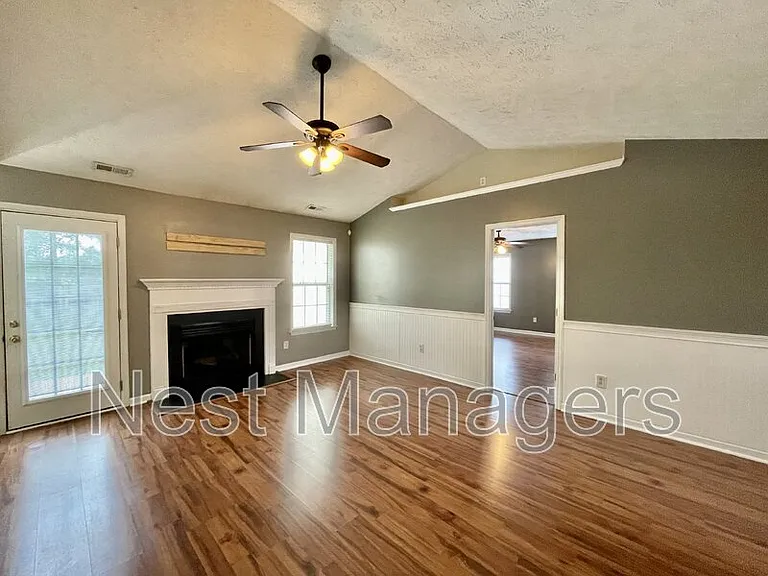 2567 Cameron Woods Ln — Photo 9