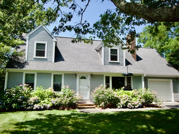 3 Halyard Way, Centerville, MA 02632
